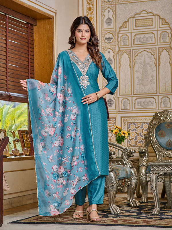 SakhiTrends Women Embroidery Kurta With Viscose Rayon Pant With Teby Dupatta